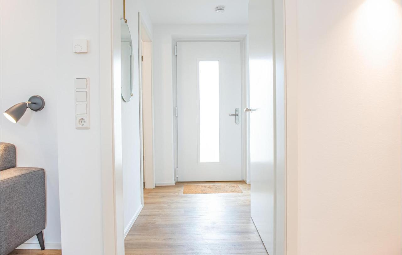 Amazing Home In Lembruch-Duemmer See With Kitchen Luaran gambar