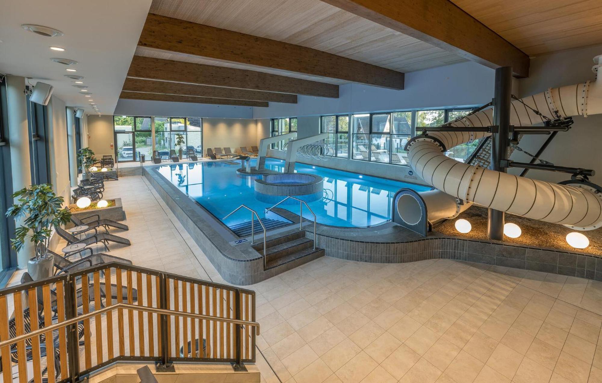 Amazing Home In Lembruch-Duemmer See With Kitchen Luaran gambar